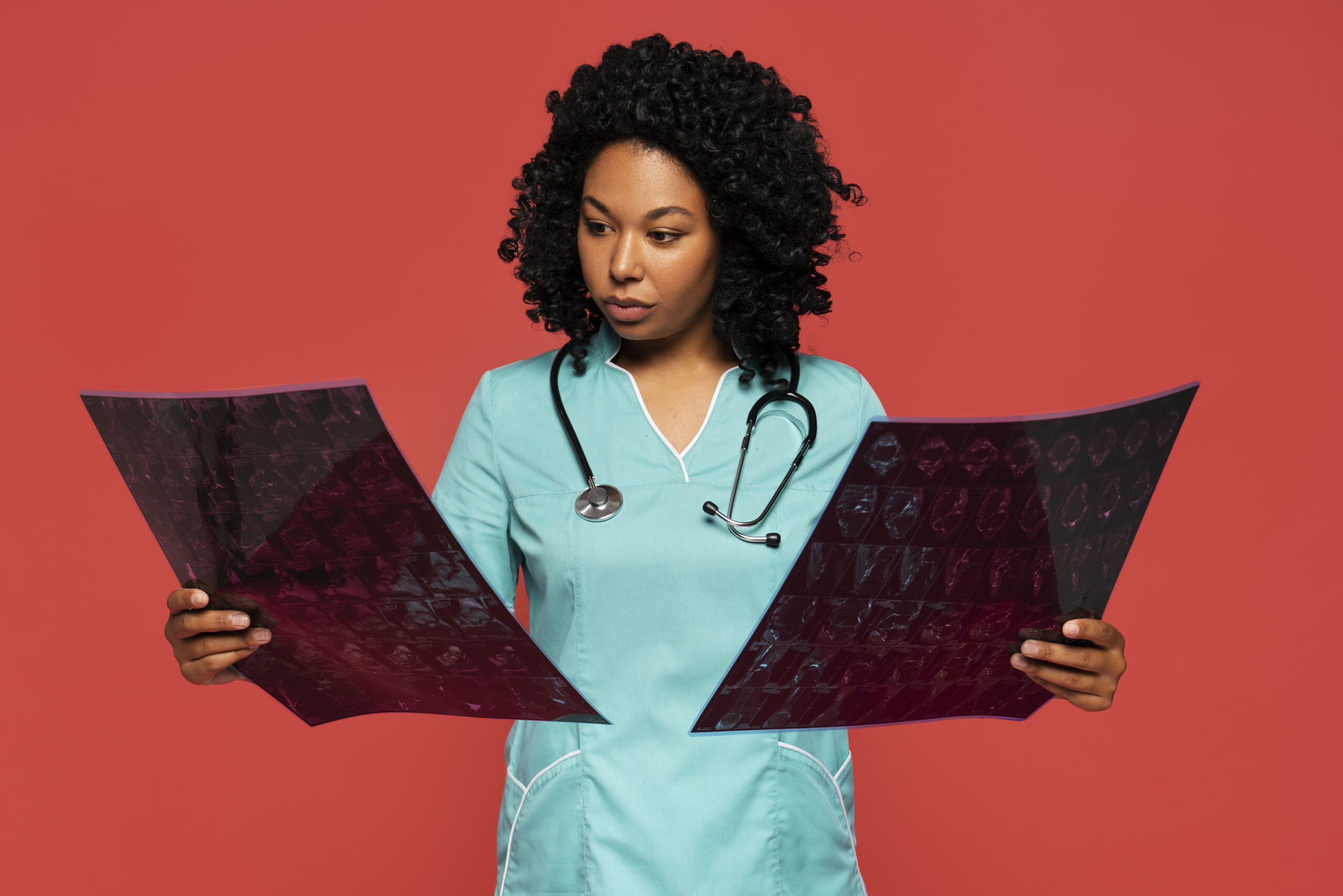 close-up-nurse-looking-x-ray